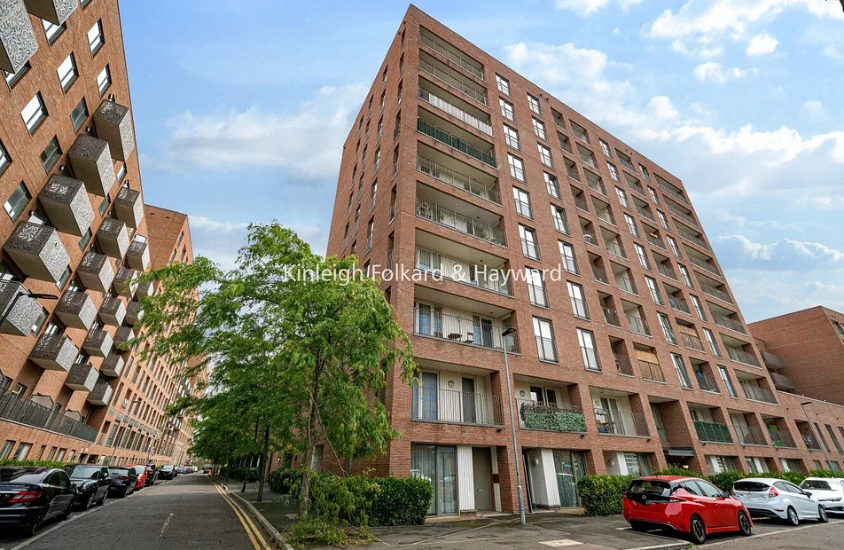 Flat Edwin Street in Greater London