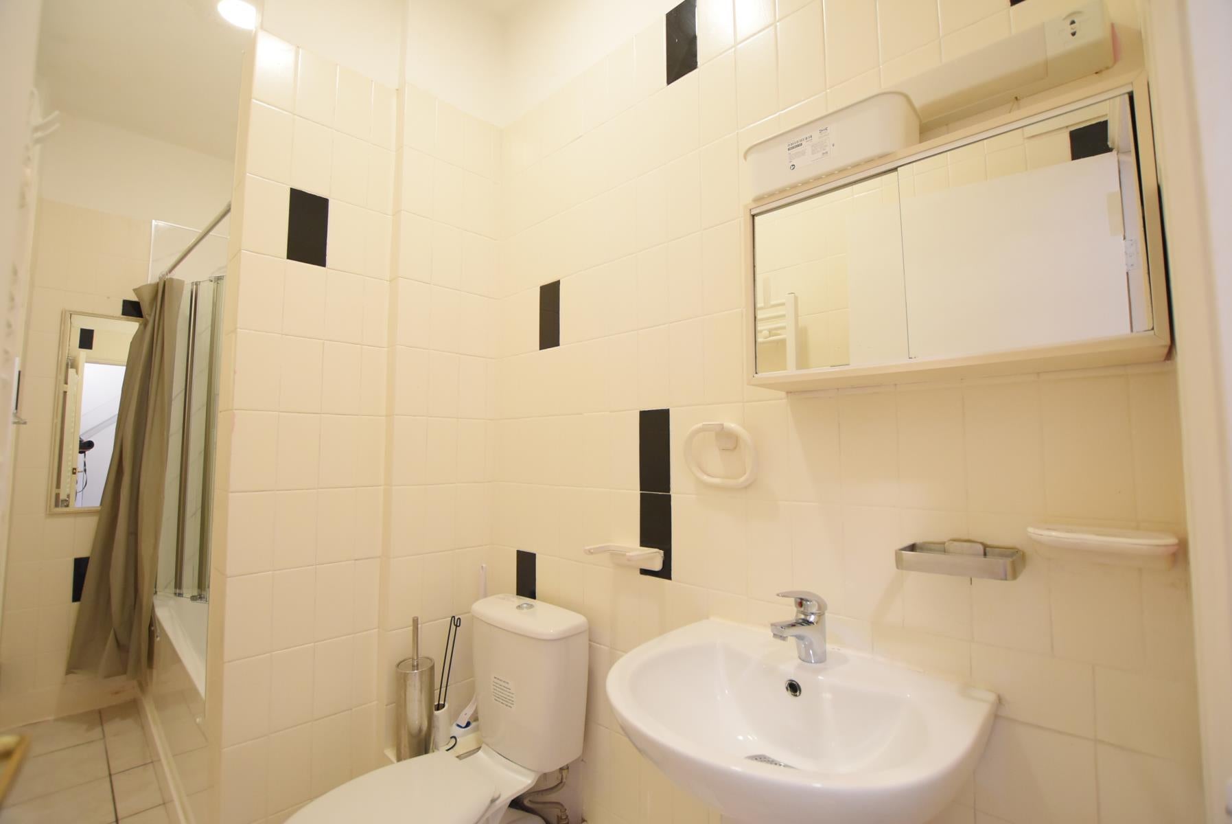 Flat Goldhurst Terrace in Greater London