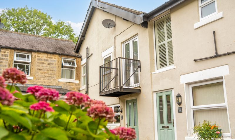 House Coster Avenue in London