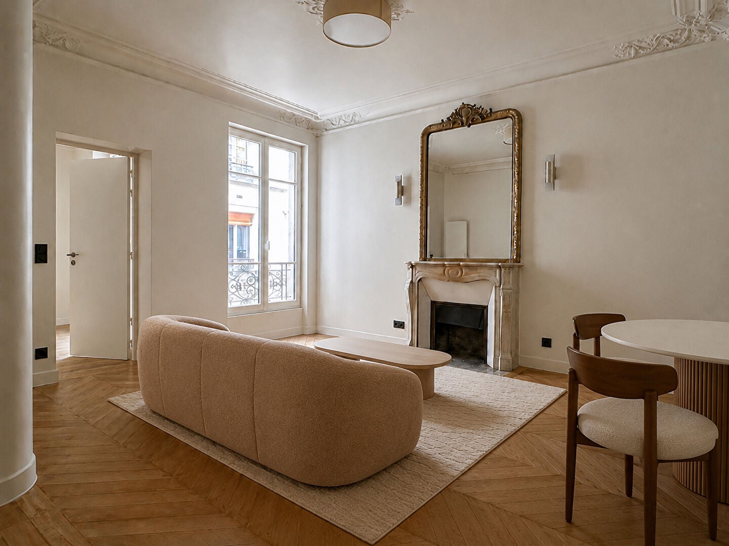 Flat Rue Pierre Semard in Paris