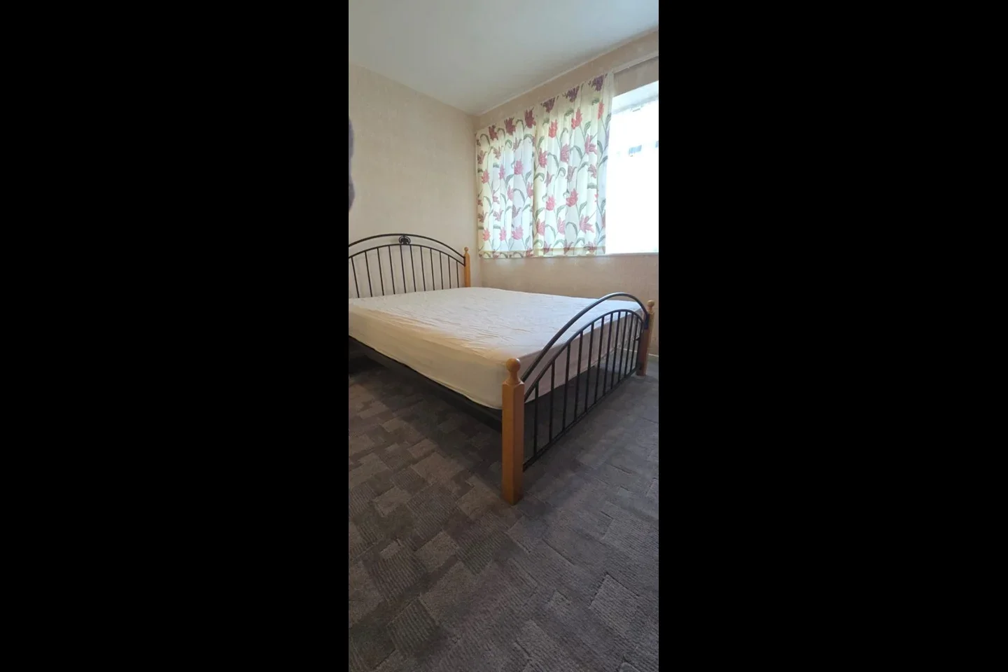 Room Atherton Close in Borough of Spelthorne