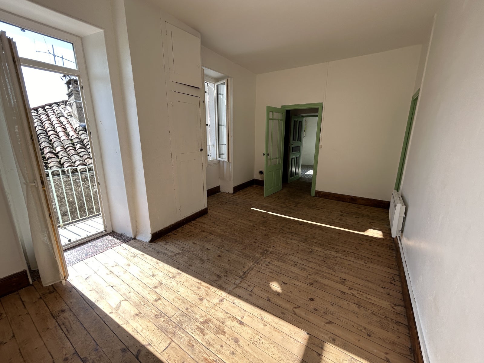 Flat Route de Ruoms in Vallon-Pont-d'Arc