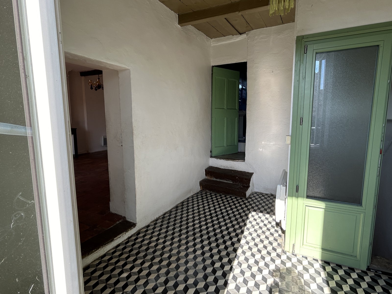 Flat Route de Ruoms in Vallon-Pont-d'Arc