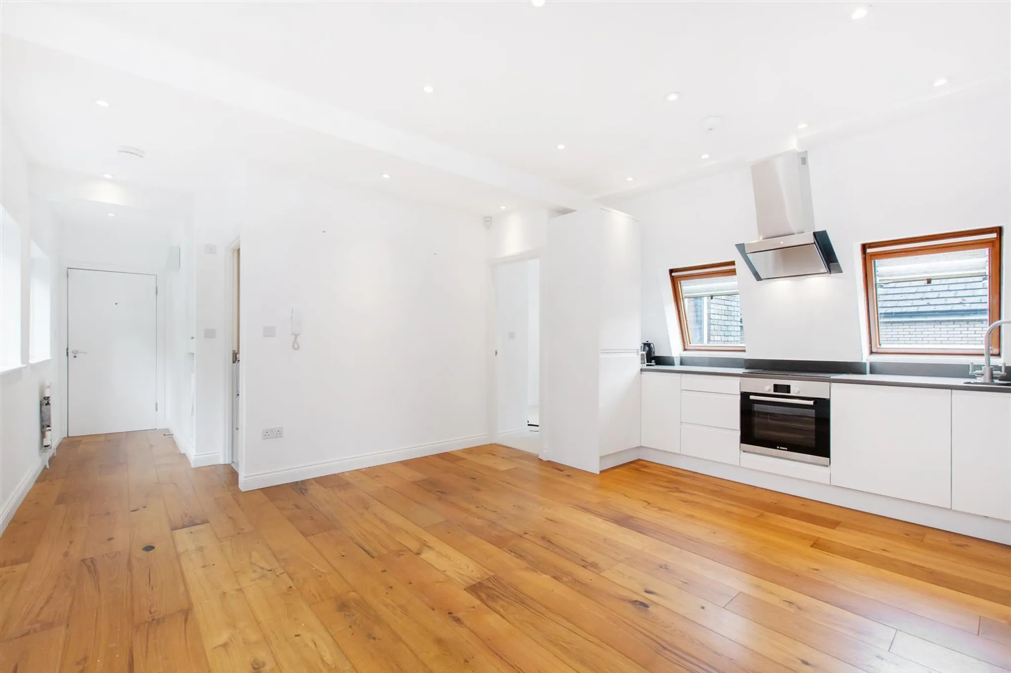 Flat Anerley Road in Greater London