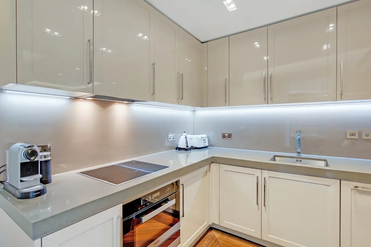 Flat Strand in City of Westminster