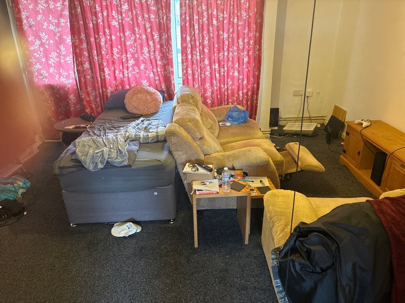 Room Roughwood Road in Rotherham