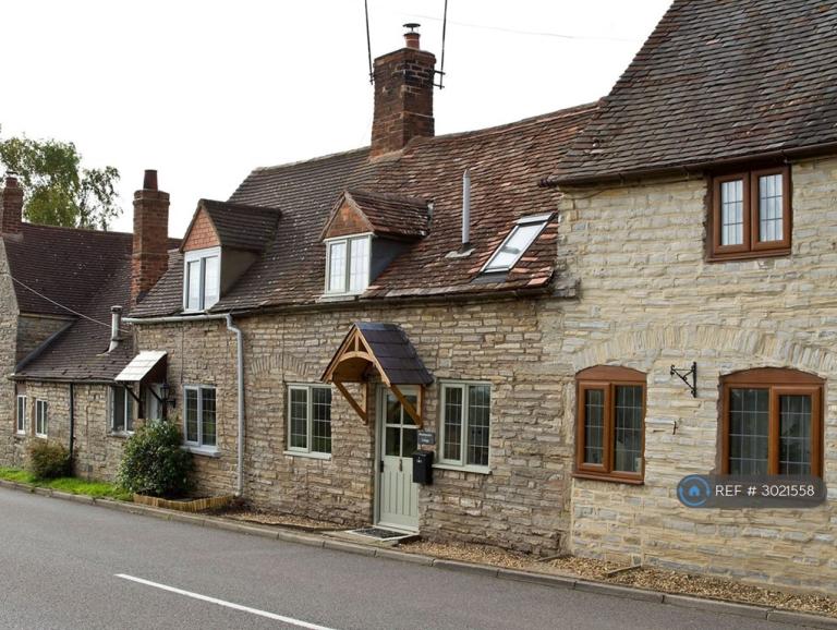 House Binton Hill in Stratford-on-Avon