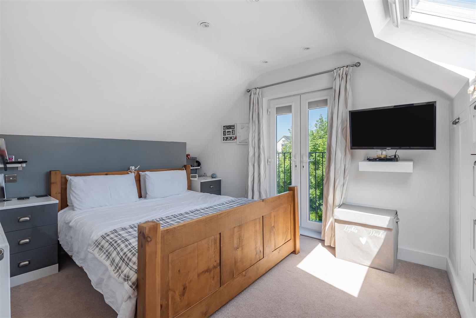 Flat Chesham Road in Greater London