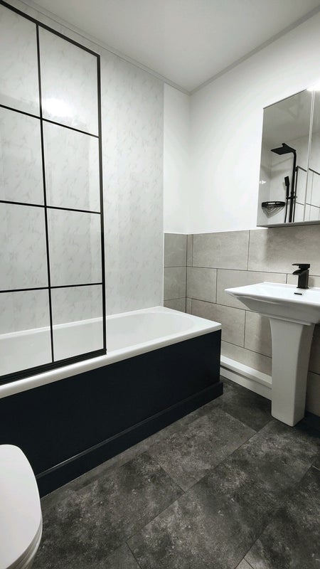 Room Derwent Street in Salford