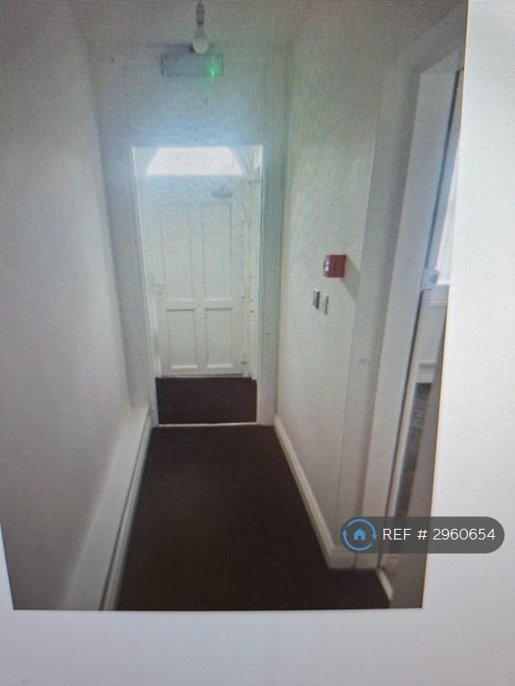 Flat Hollinshead Street in Chorley