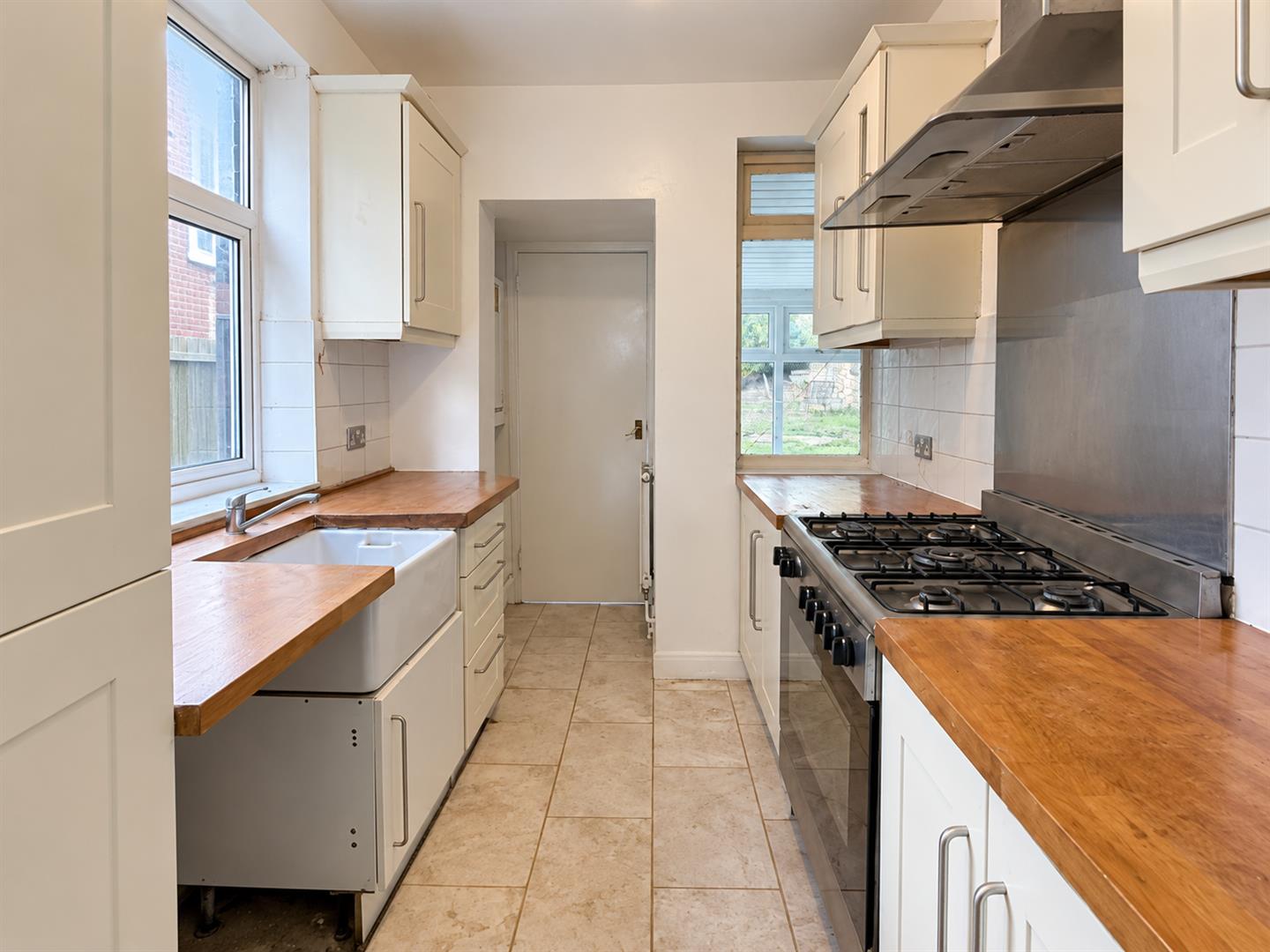 House Watling Avenue in Greater London