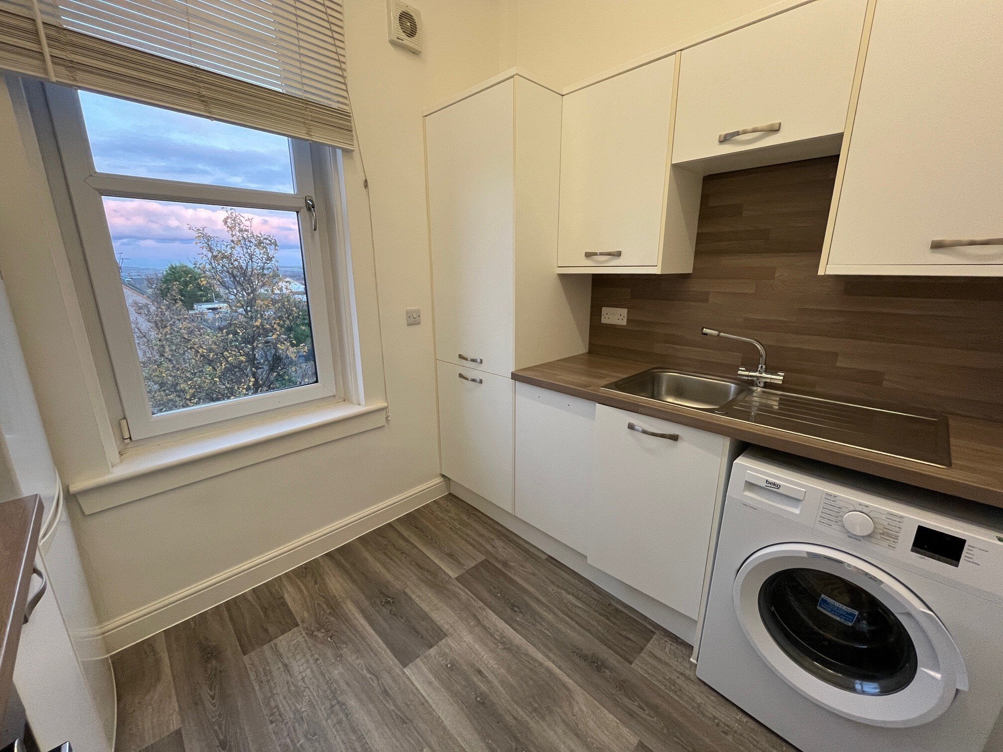 Flat Dundas Street in Bonnyrigg