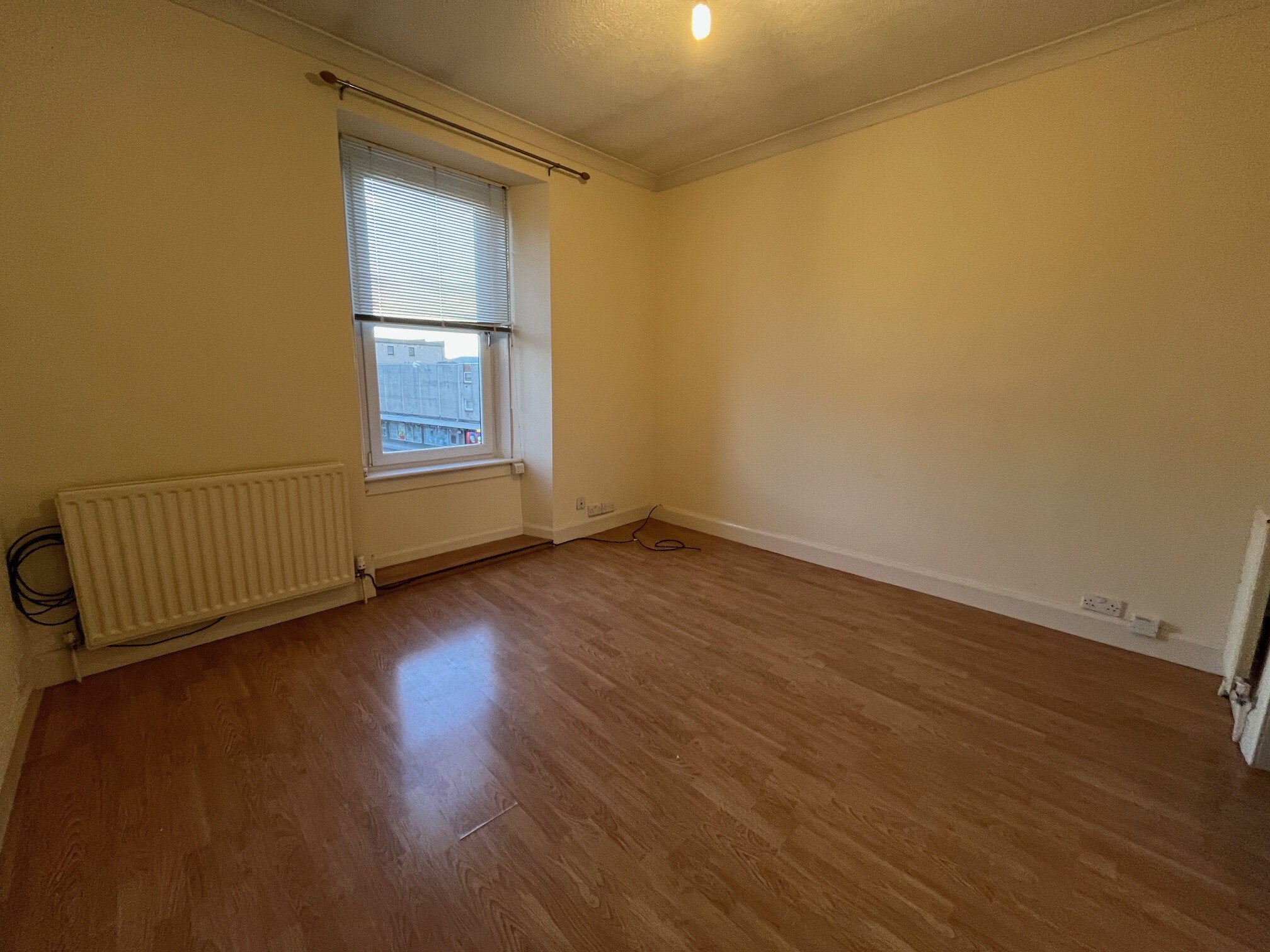 Flat Dundas Street in Bonnyrigg
