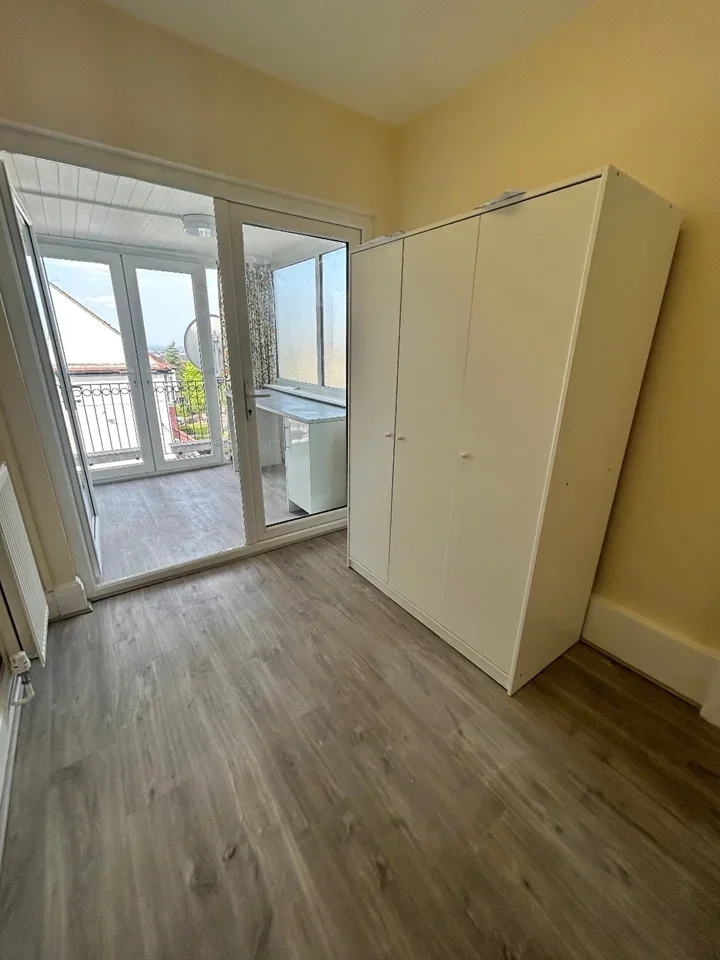 Flat South Norwood Hill in Greater London