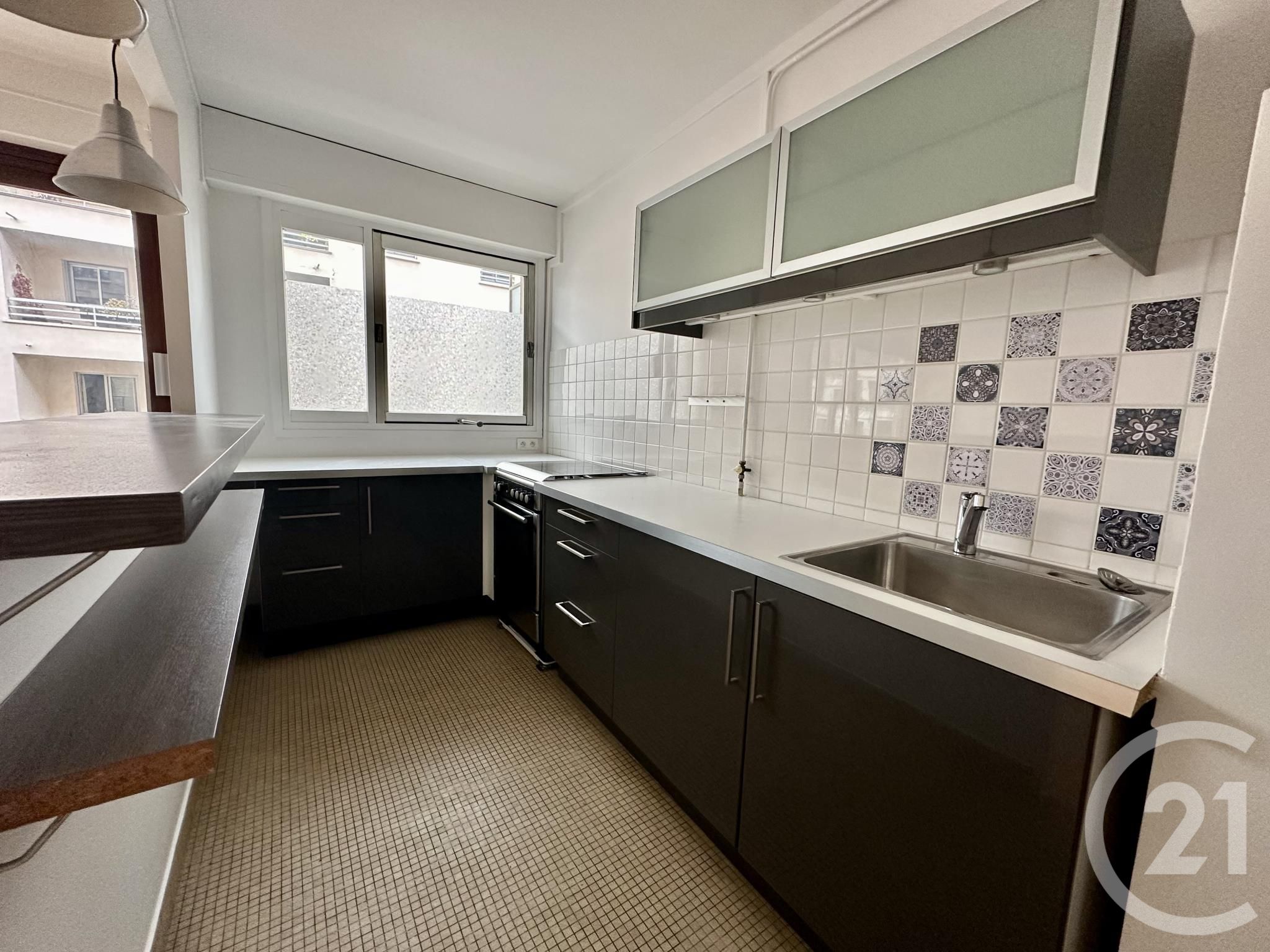 Flat Rue Montauban in Paris