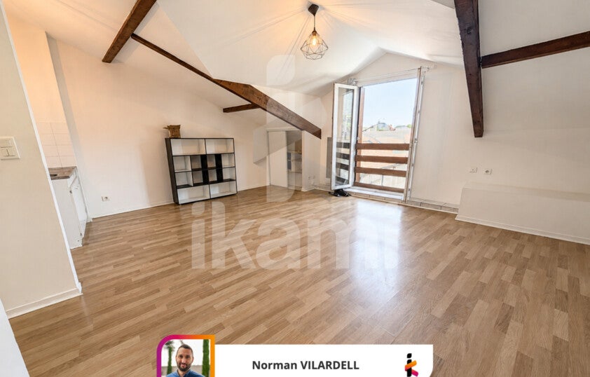 Appartement Rue Champollion à Vif