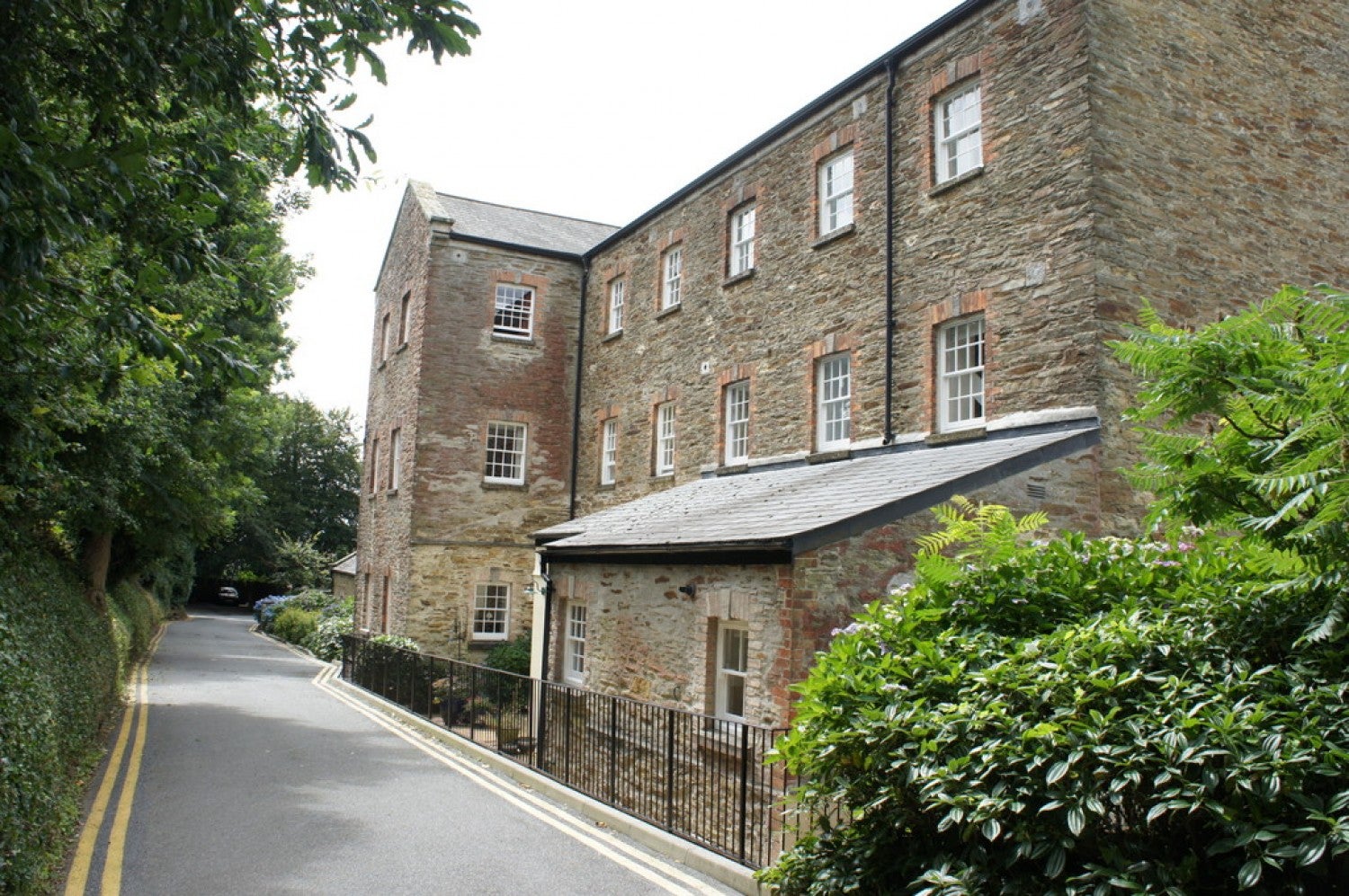 House Penair Crescent in Truro