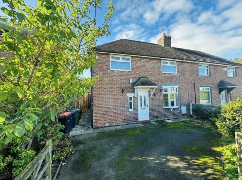 House Nicholas Avenue in Northwich