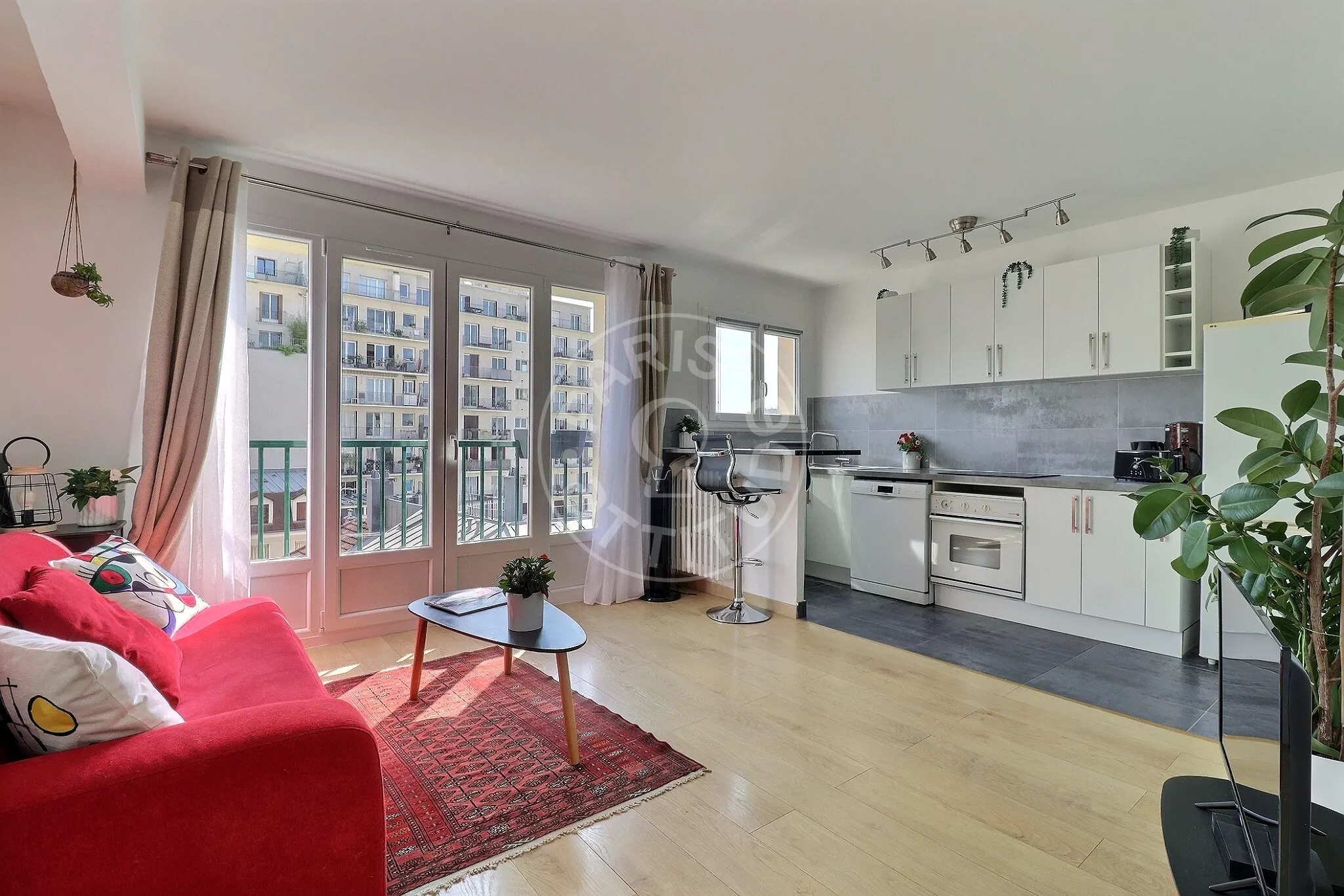 Appartement Rue Alphand à Paris