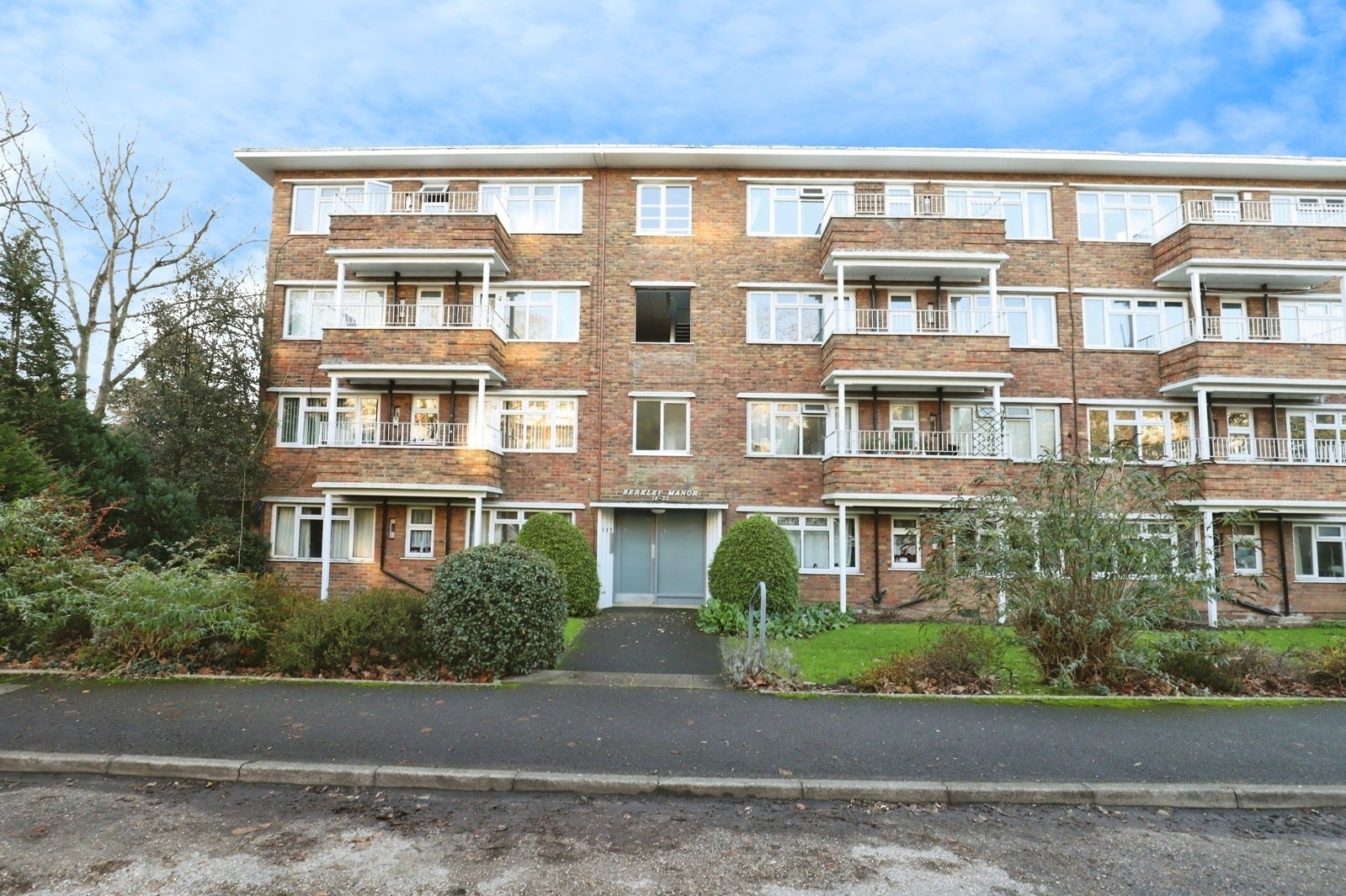 Flat Poole Road in Poole