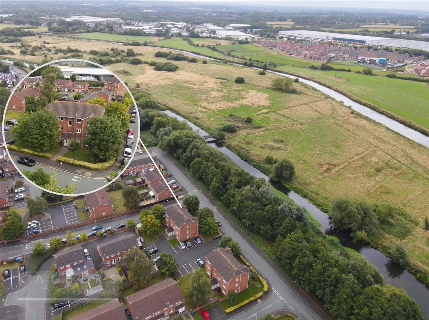Flat Oxbridge Way in Tamworth