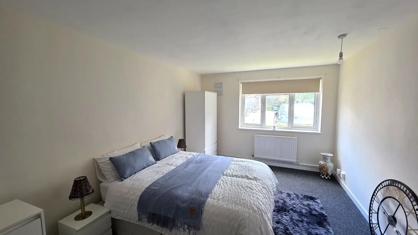 Flat Harrow Road in City of Westminster