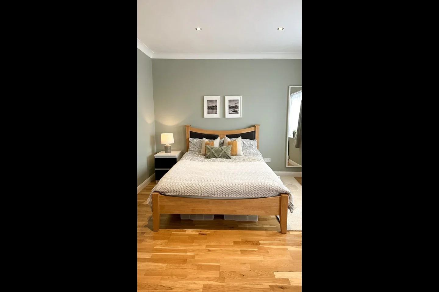 Room Selby Gardens in Greater London