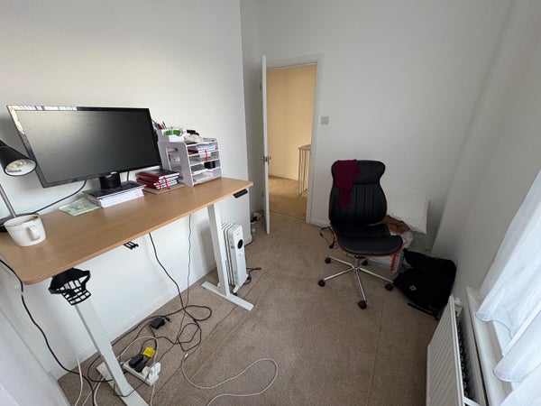 Room Elizabeth Road in London