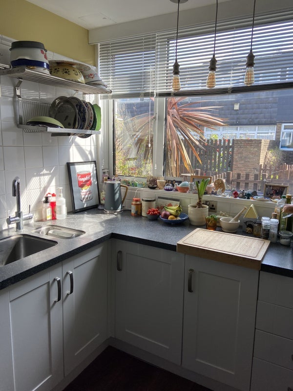 Room Ramilles Close in Greater London