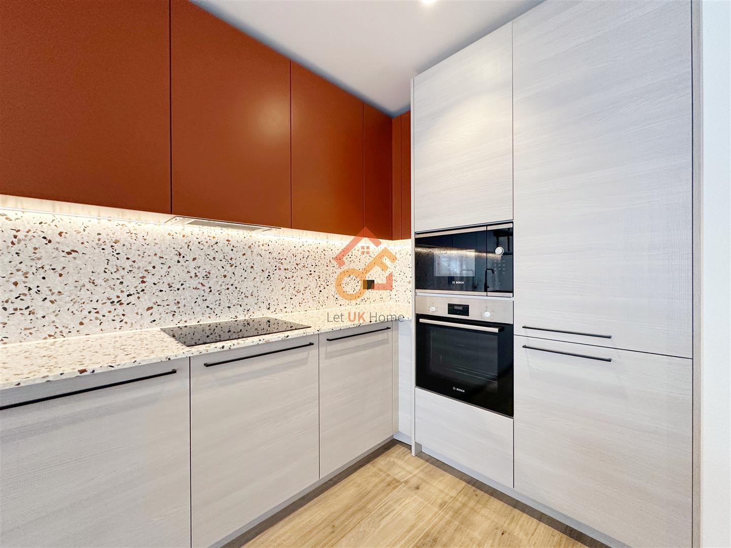 Flat Hemlock Street in Greater London