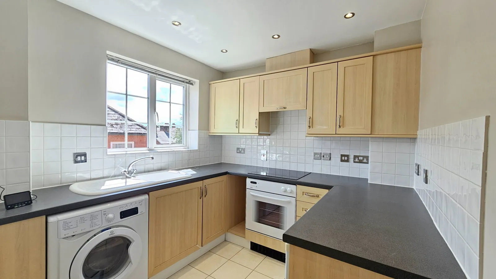 Flat Bartholomew Court in Newbury