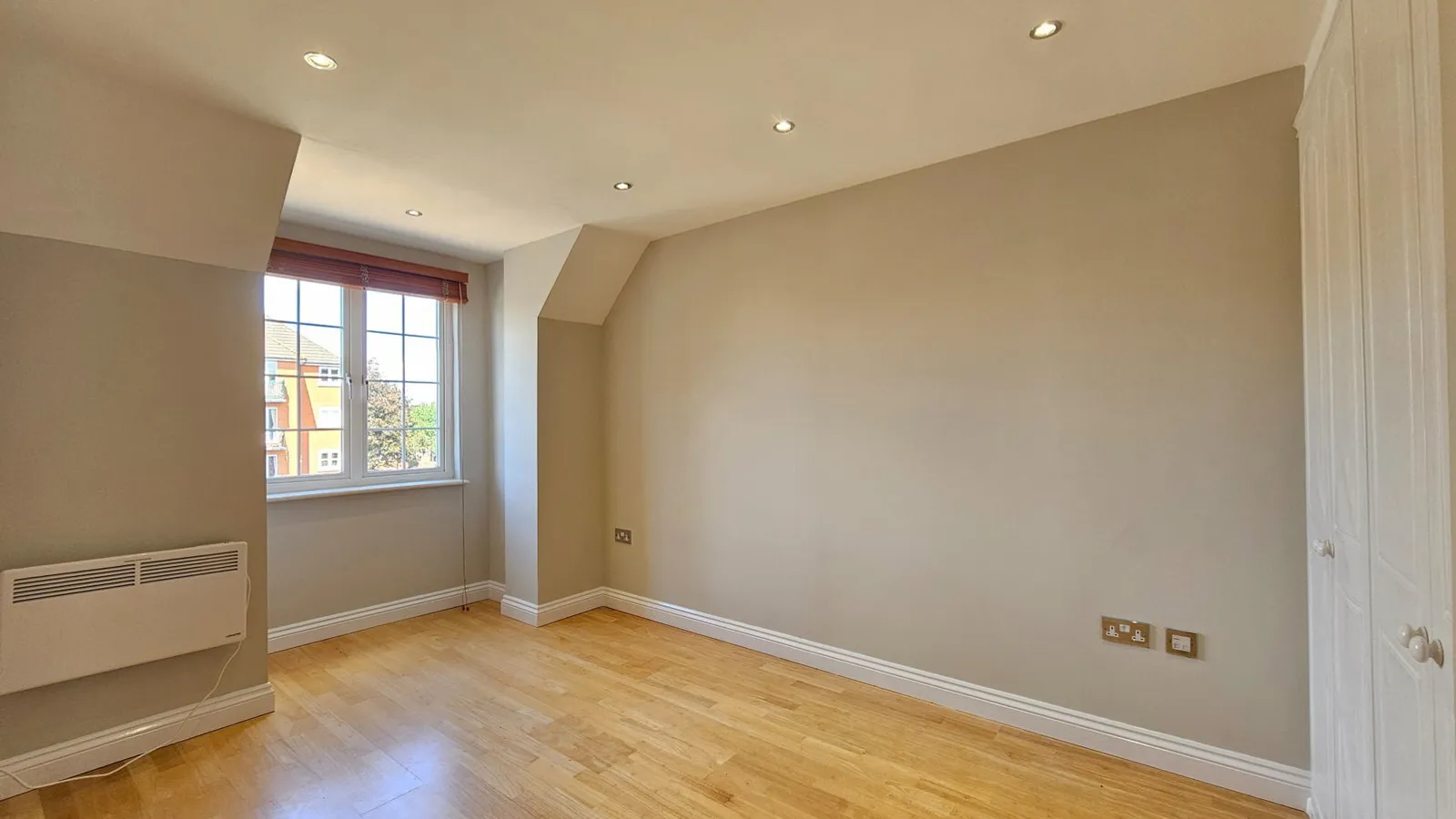 Flat Bartholomew Court in Newbury