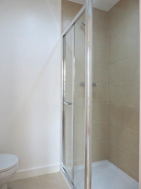 Room Burrage Road in Greater London