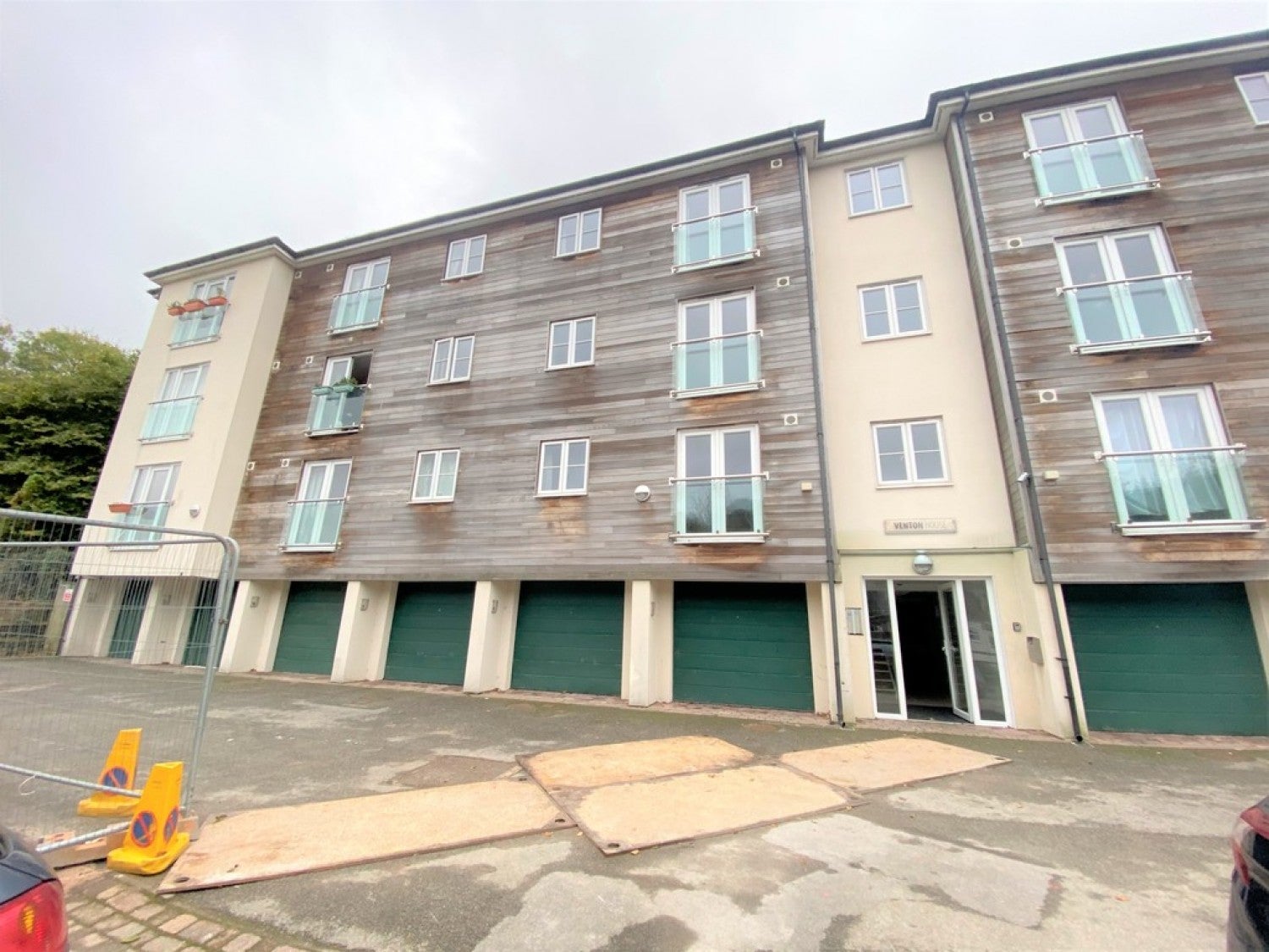 Flat Treverth in Penryn