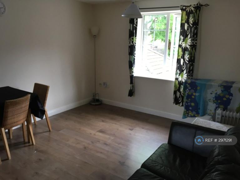 Flat Woodlands Grange in Bristol