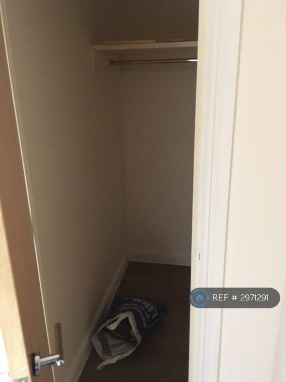 Flat Woodlands Grange in Bristol