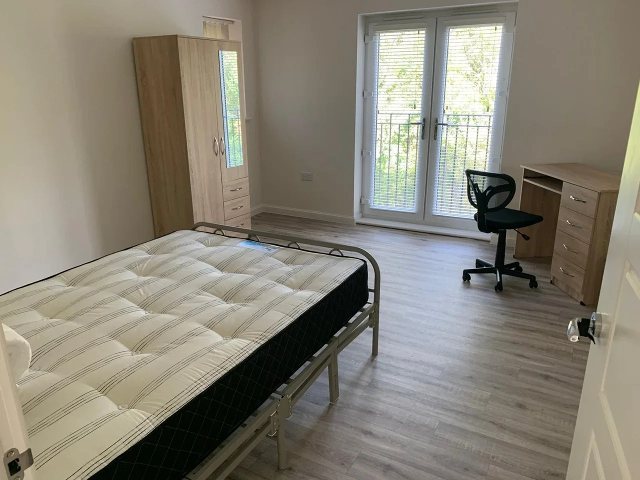 Flat Tawny Grove in Coventry