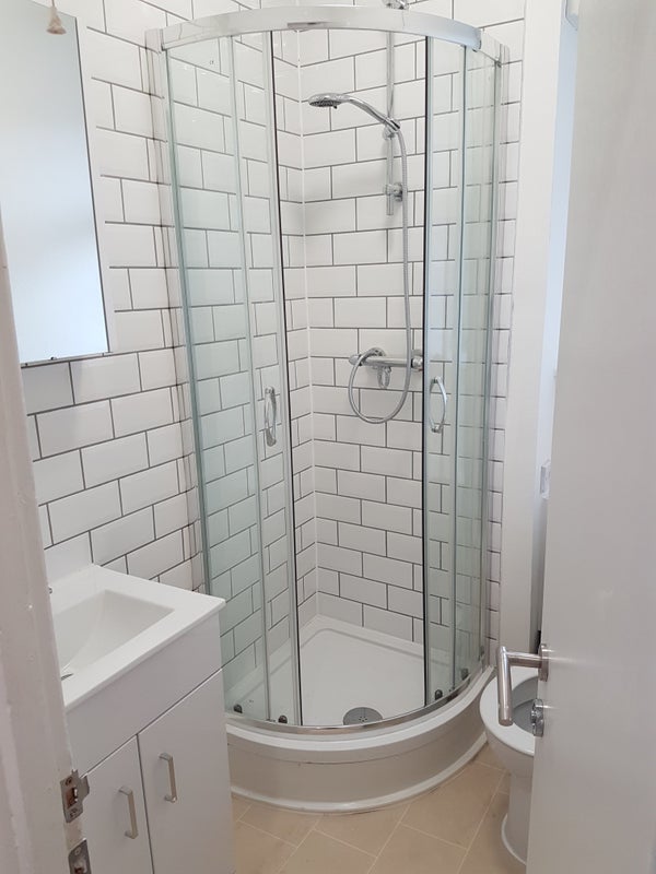 Room Portland Avenue in Greater London