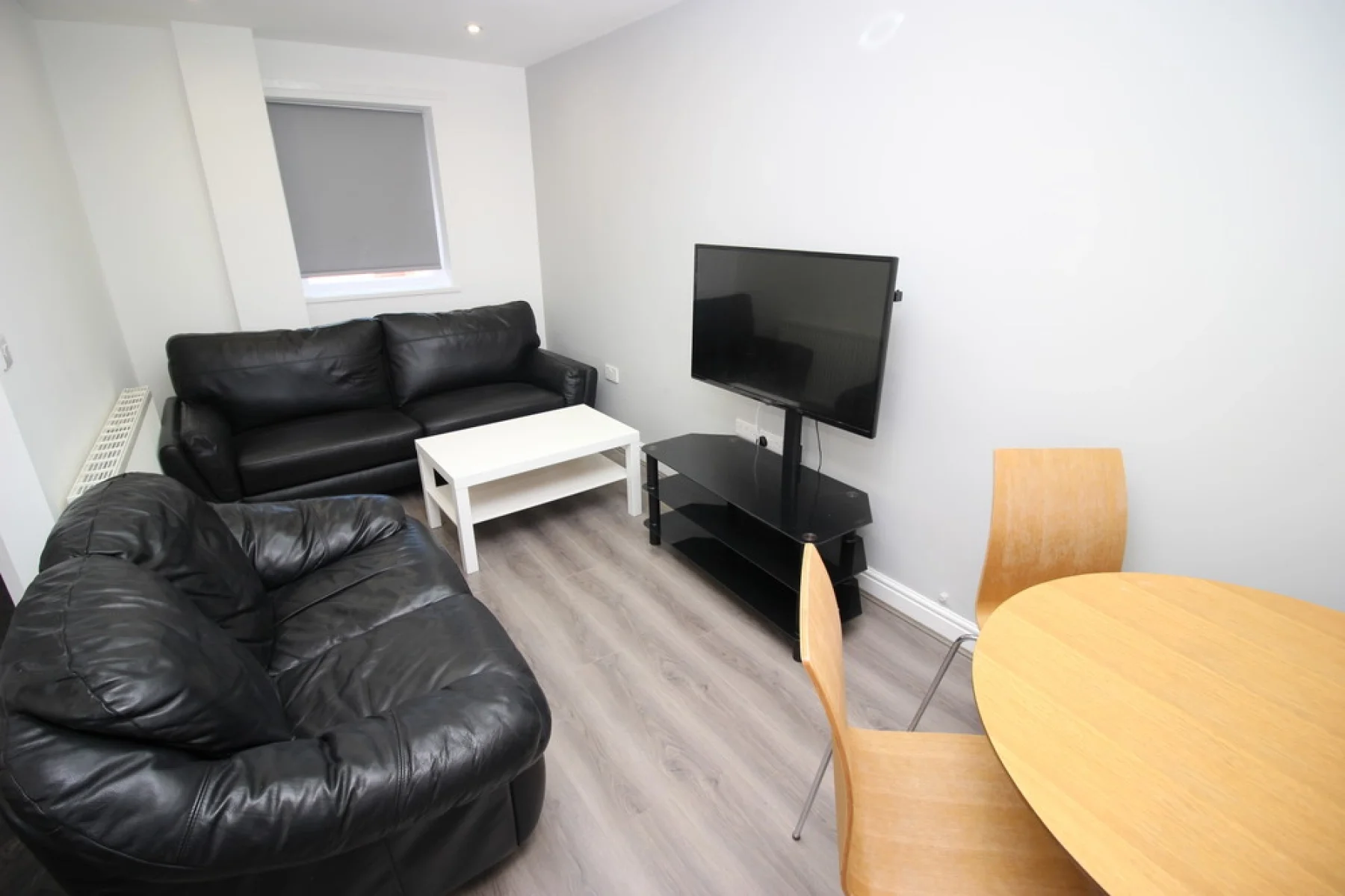 Flat Howden Place in Leeds