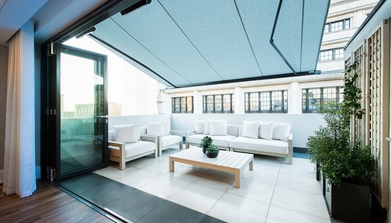 Flat Wrights Lane in Greater London