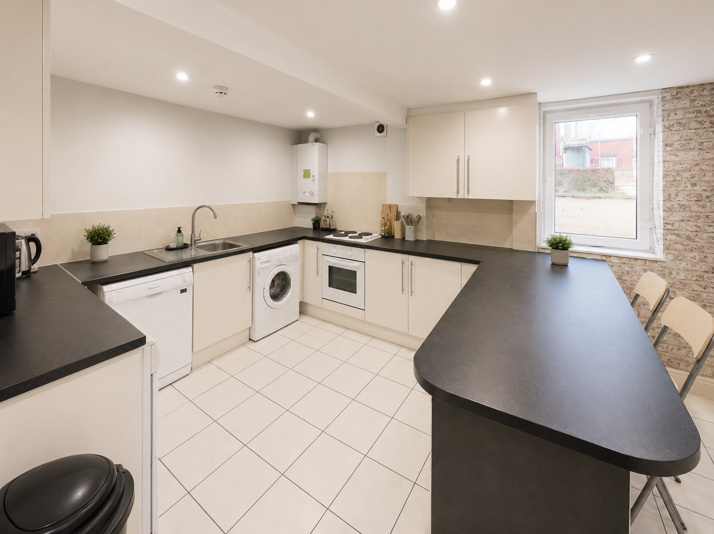 Flat Beechwood Mount in Leeds