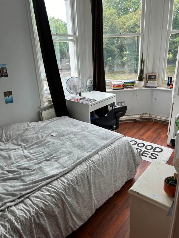 Room Cavendish Road in Greater London