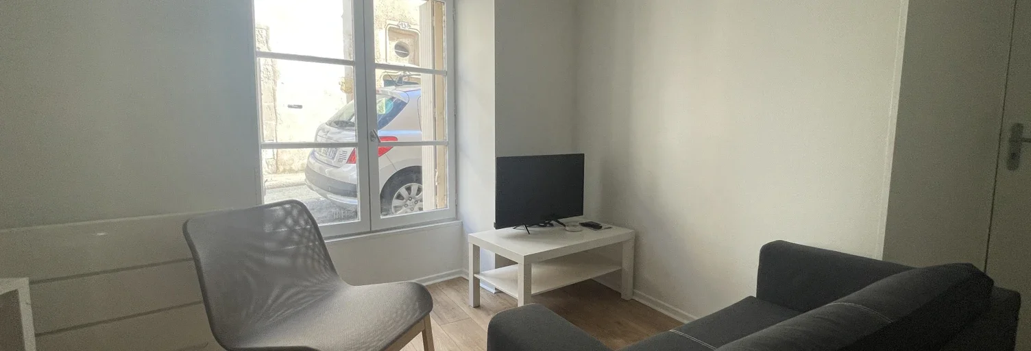 Flat Rue Jean Bouchet in Poitiers