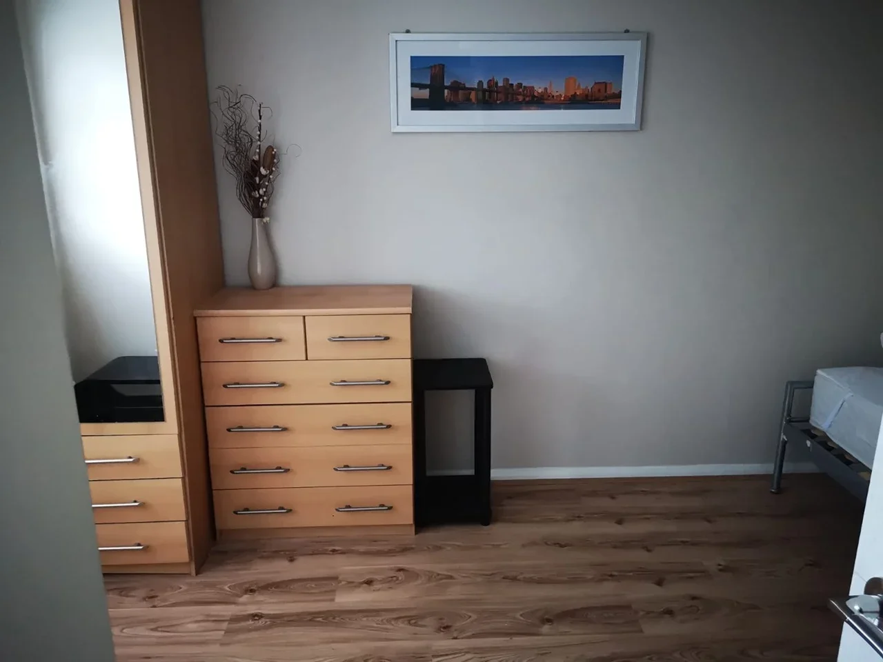 Room Willingham Way in Greater London