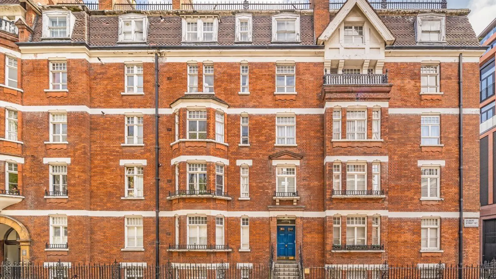 Flat Davies Street in City of Westminster