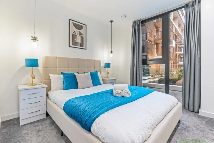 Flat Merino Gardens in Greater London