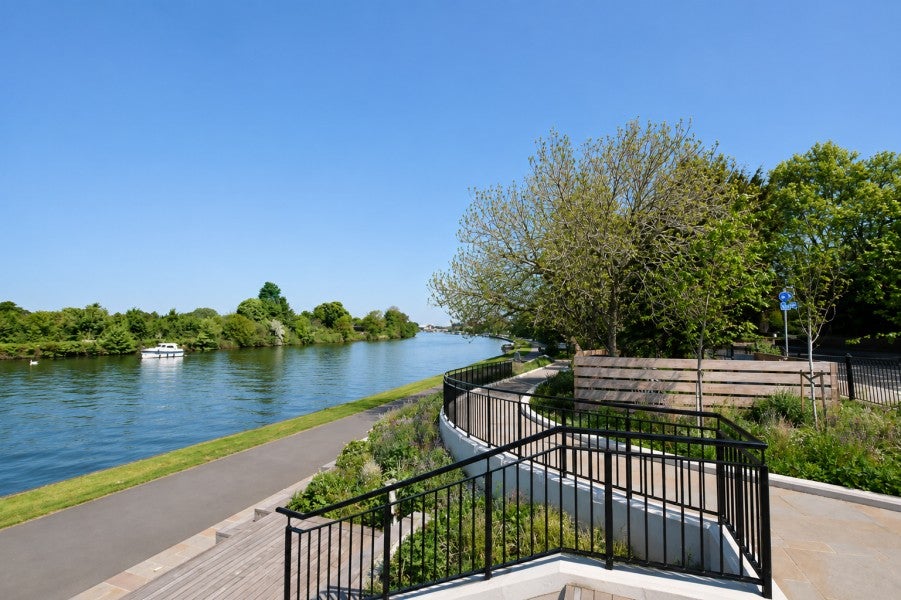 Flat Home Park Walk in Greater London