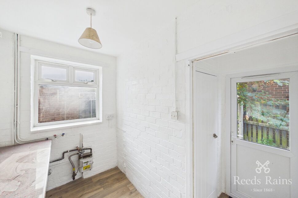 Flat Barrowfield Road in Manchester