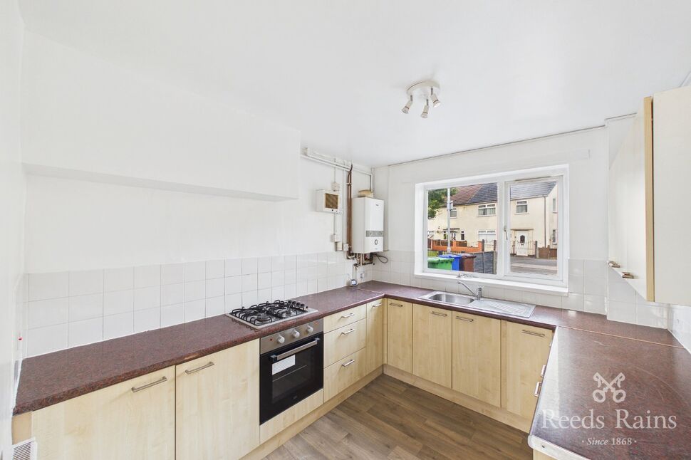 Flat Barrowfield Road in Manchester