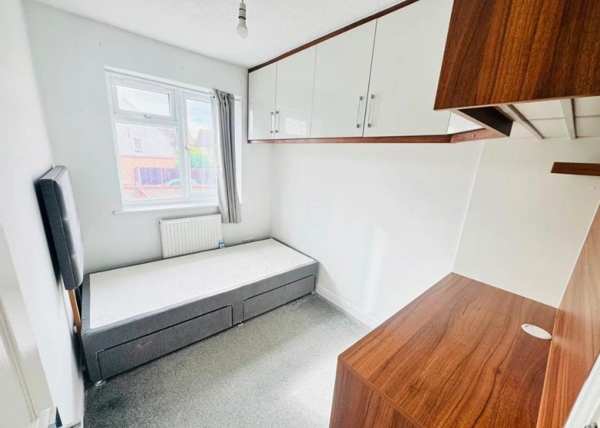 House Westminster Close in Greater London